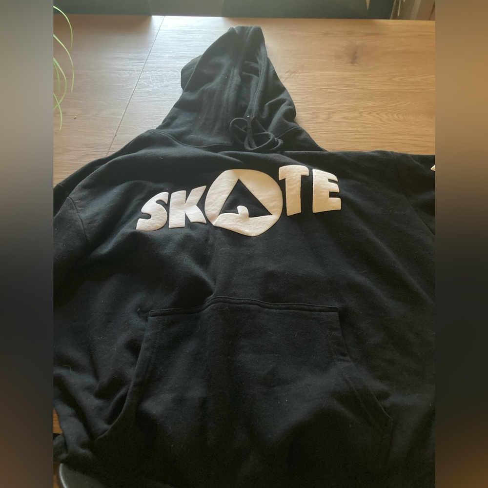 Skate hoodie